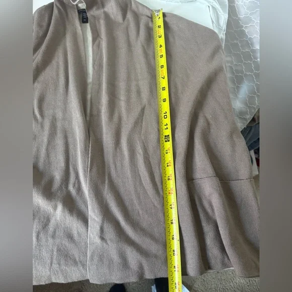 Eileen Fisher two-tone cardigan size Small - Picture 8 of 8